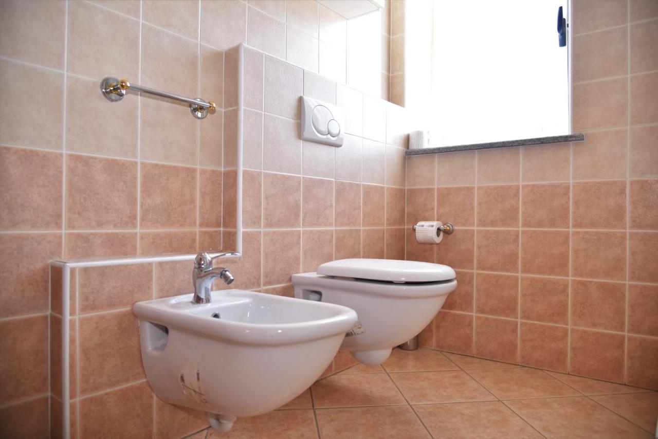 A Casa Di Anna Appartement La Morra Buitenkant foto